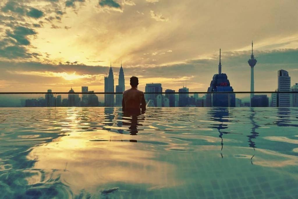Regalia Suites Infinity Pool Κουάλα Λουμπούρ Εξωτερικό φωτογραφία